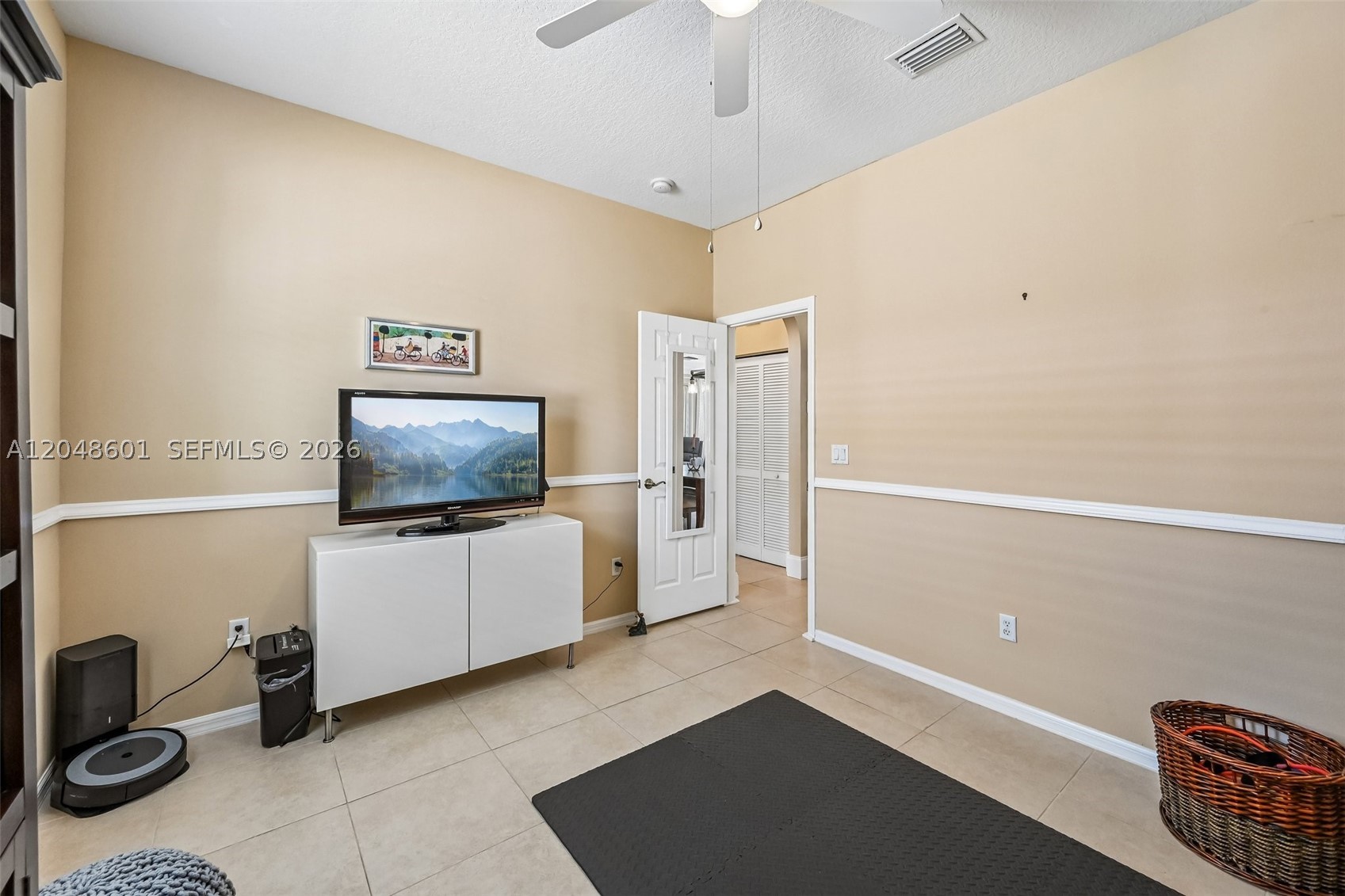 LAKEFOREST POINTE - Residential