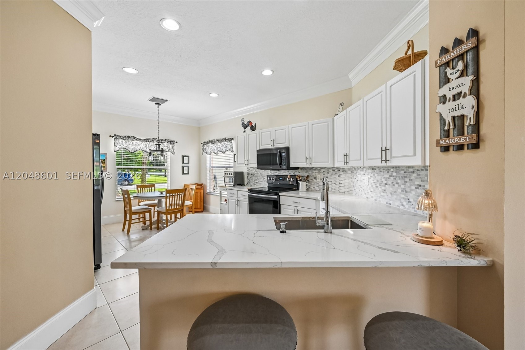 LAKEFOREST POINTE - Residential
