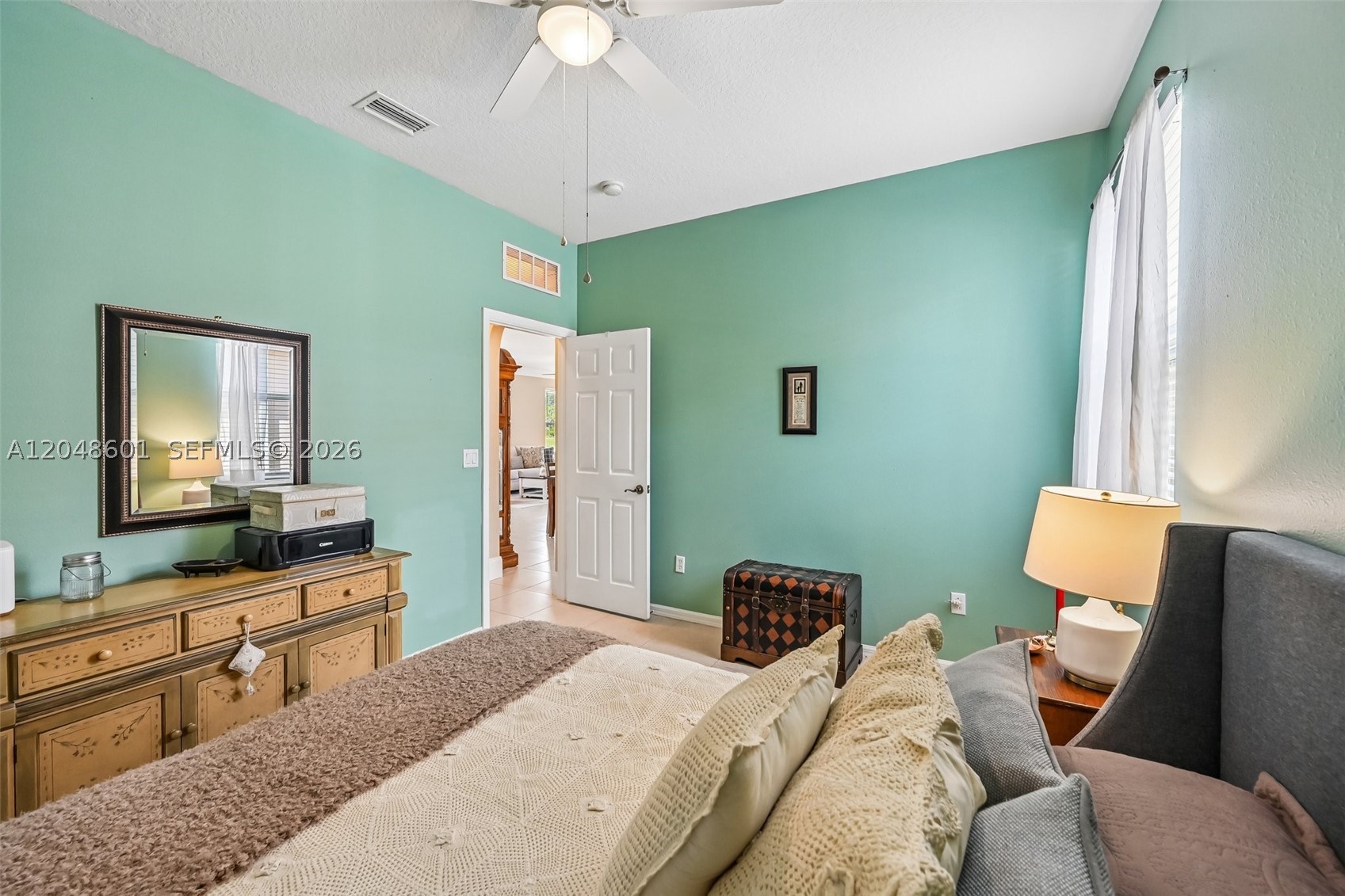 LAKEFOREST POINTE - Residential
