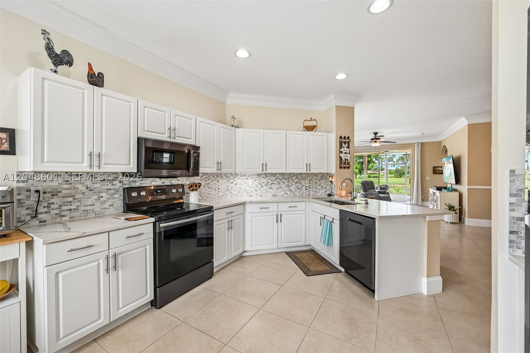 LAKEFOREST POINTE - Residential
