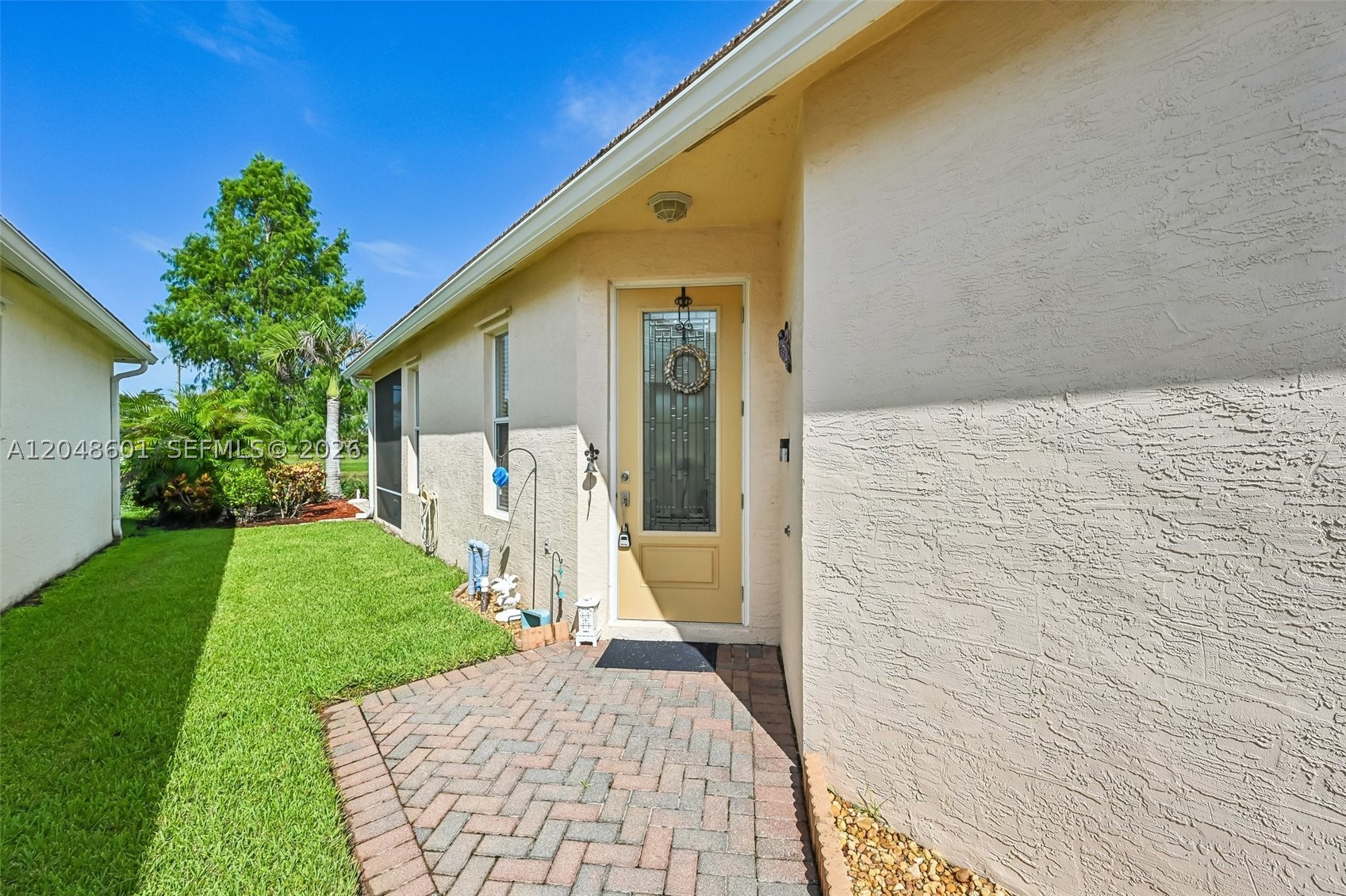 LAKEFOREST POINTE - Residential