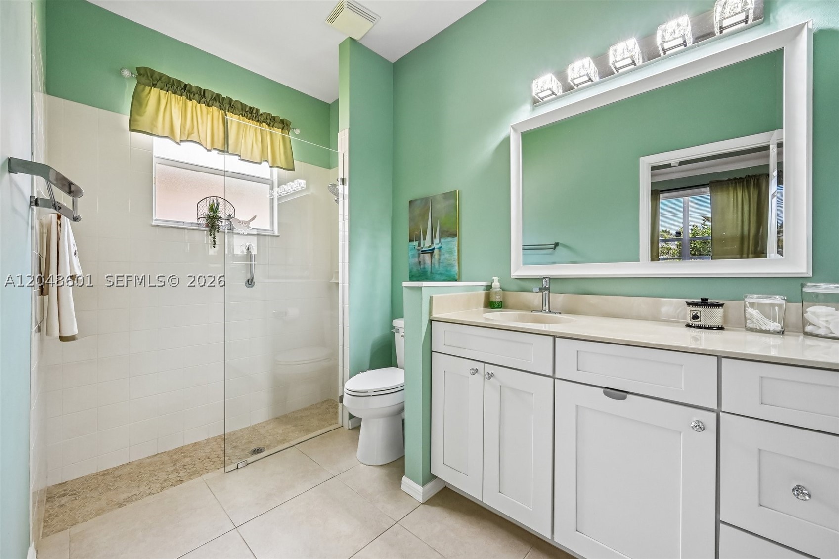 LAKEFOREST POINTE - Residential