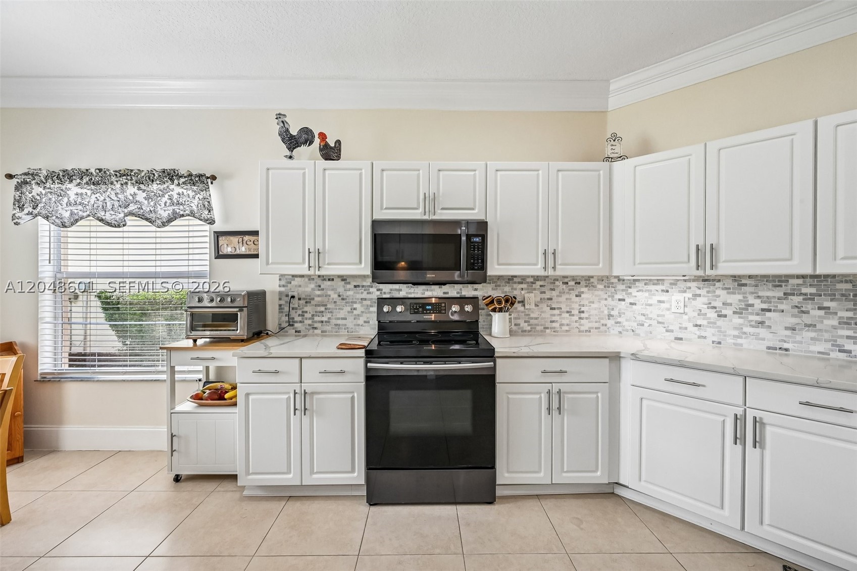 LAKEFOREST POINTE - Residential