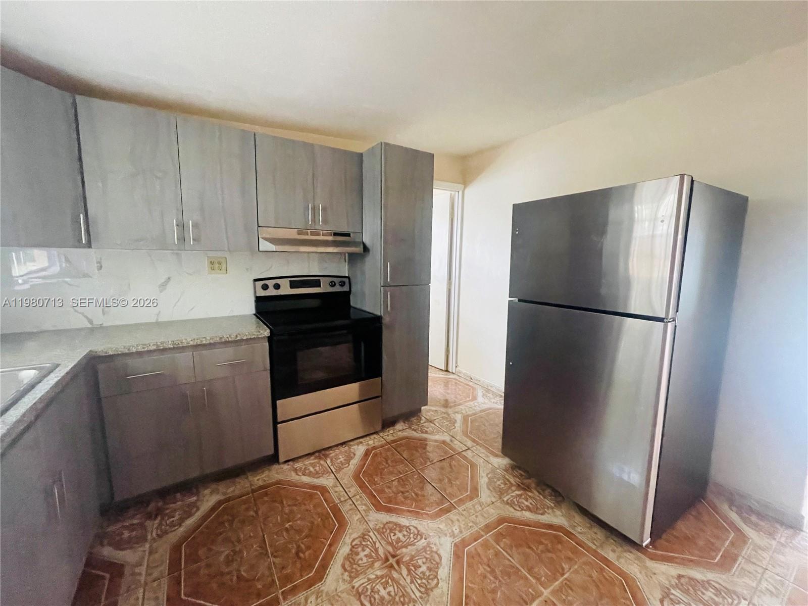 REALSITE ESTATES SEC 1 - Residential