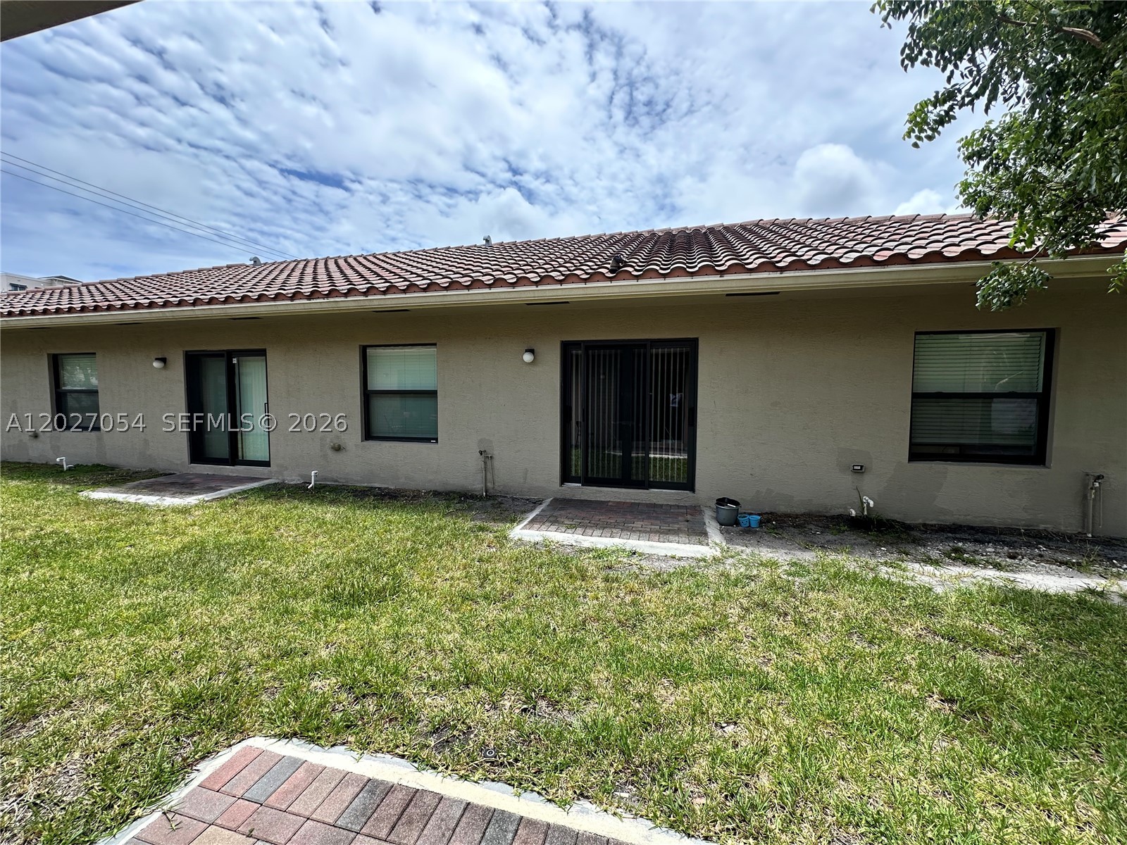 PROGRESSO - Residential Lease