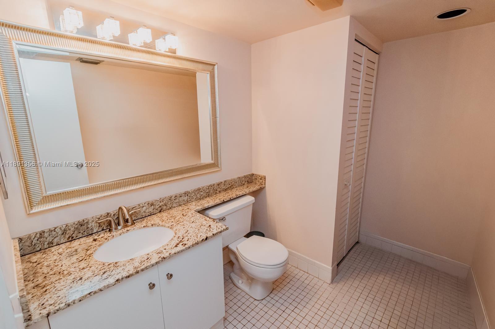 HAWTHORNE AT CENTURY VILL - Residential