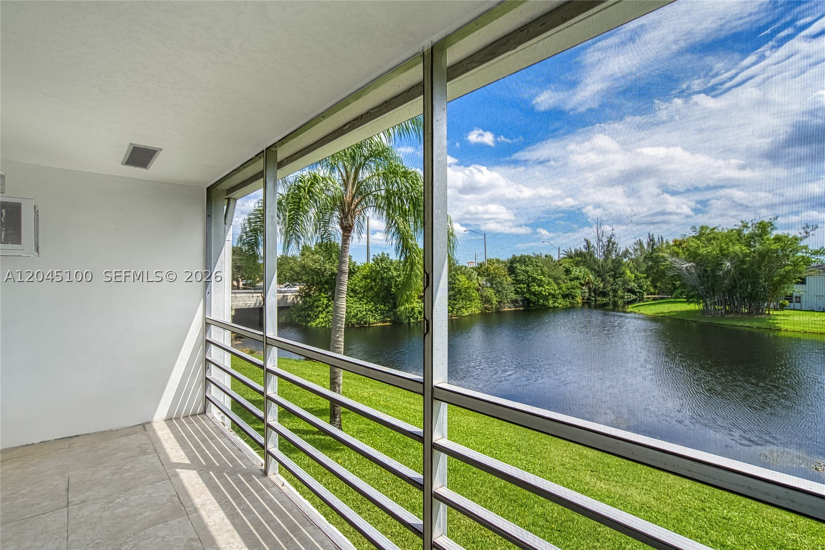 BEAUTIFUL QUIET 55+ CONDO ON THE CANAL WITH BEAUTIFUL VIEW. MULTIPLE AMENITIES AND ENTERTAINMENT FACILITIES FOR THE RESIDENTS. GREAT LOCATION. THE PROPERTY HAS A LIEN THAT IS BEING CLEARED UP AND MIGHT TAKE A FEW MONTHS FOR THE CLOSING TO OCCUR FOR THE PROPERTY TO BE FREE AND CLEAR SALE.