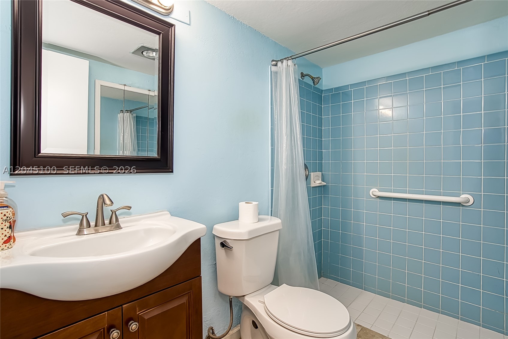 ELLESMERE C CONDO - Residential