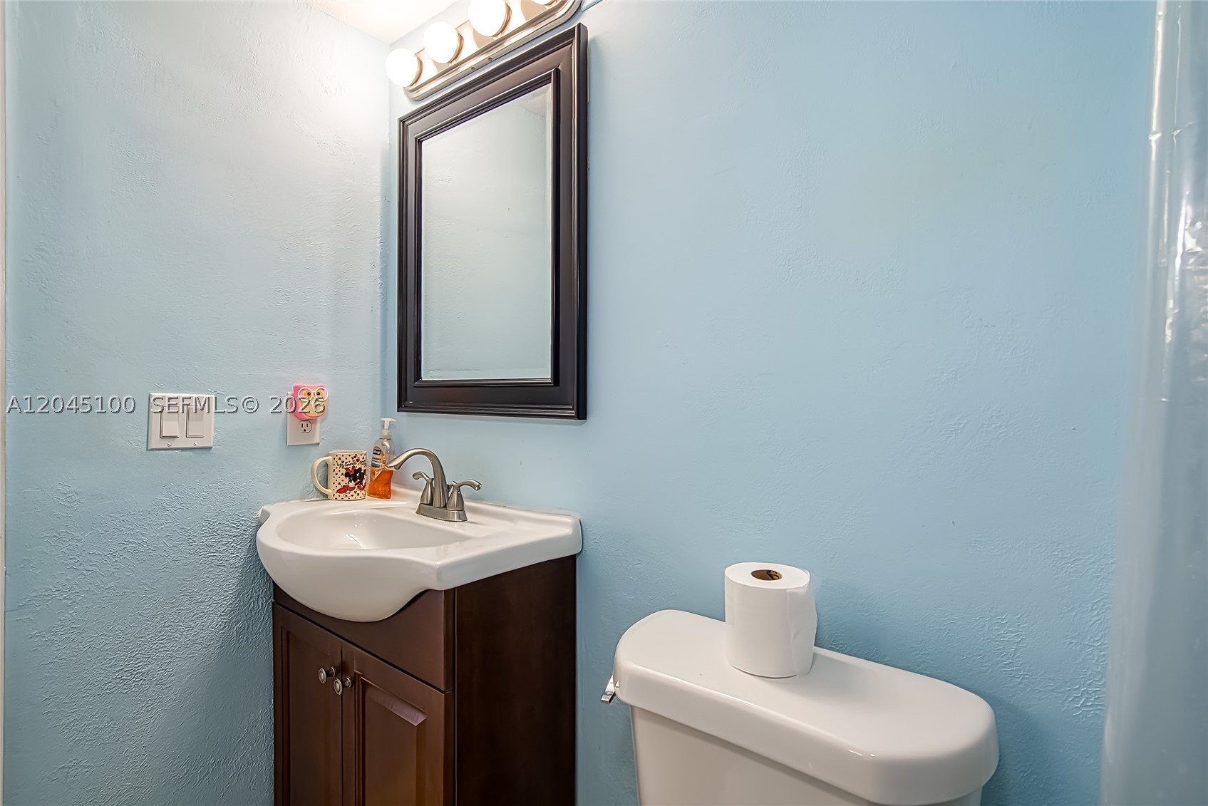 ELLESMERE C CONDO - Residential