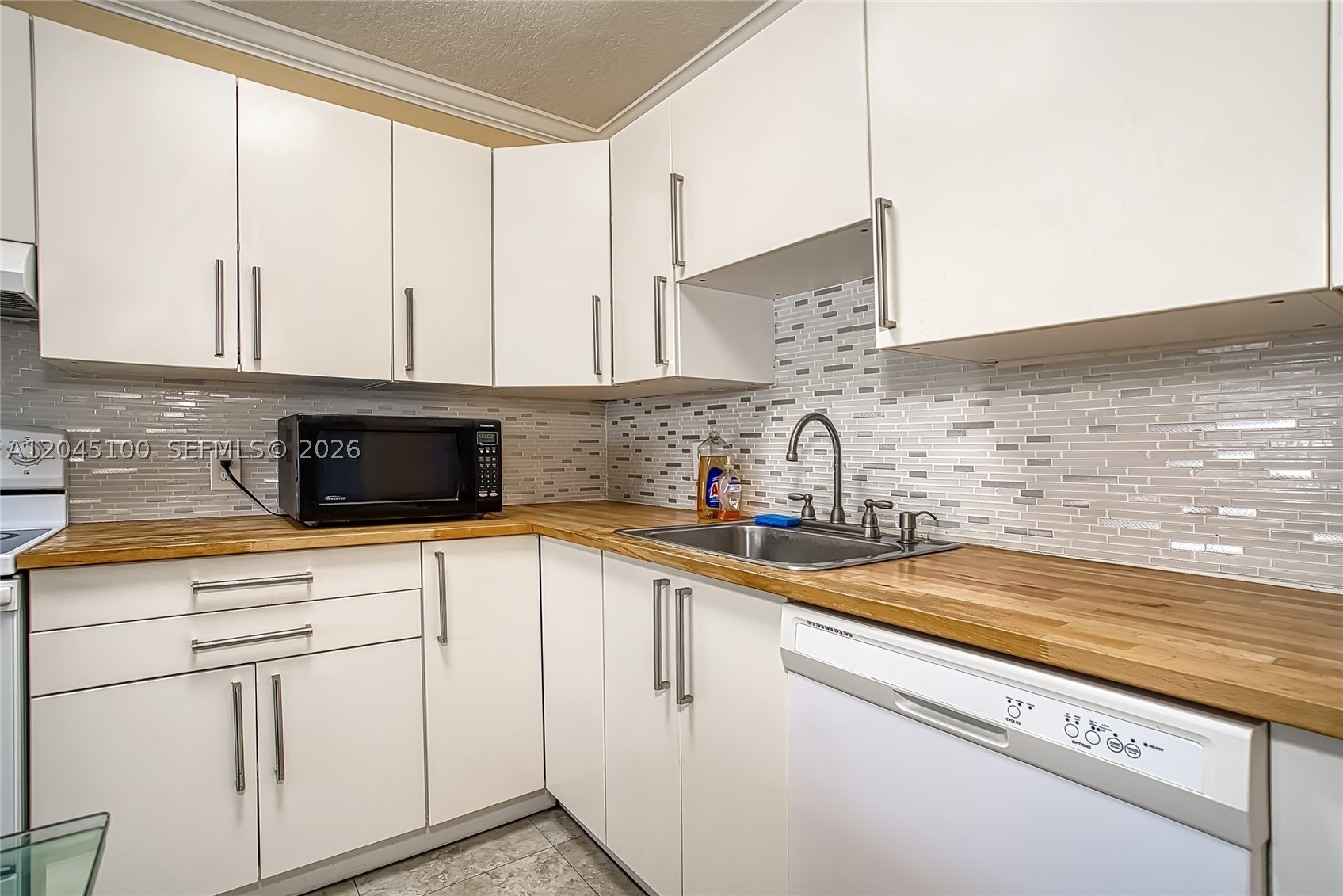 ELLESMERE C CONDO - Residential