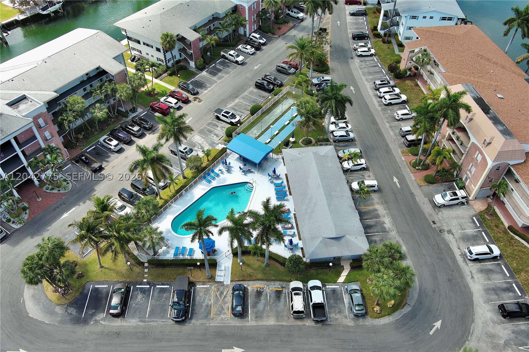 ISLE OF PARADISE CO-OP - Residential