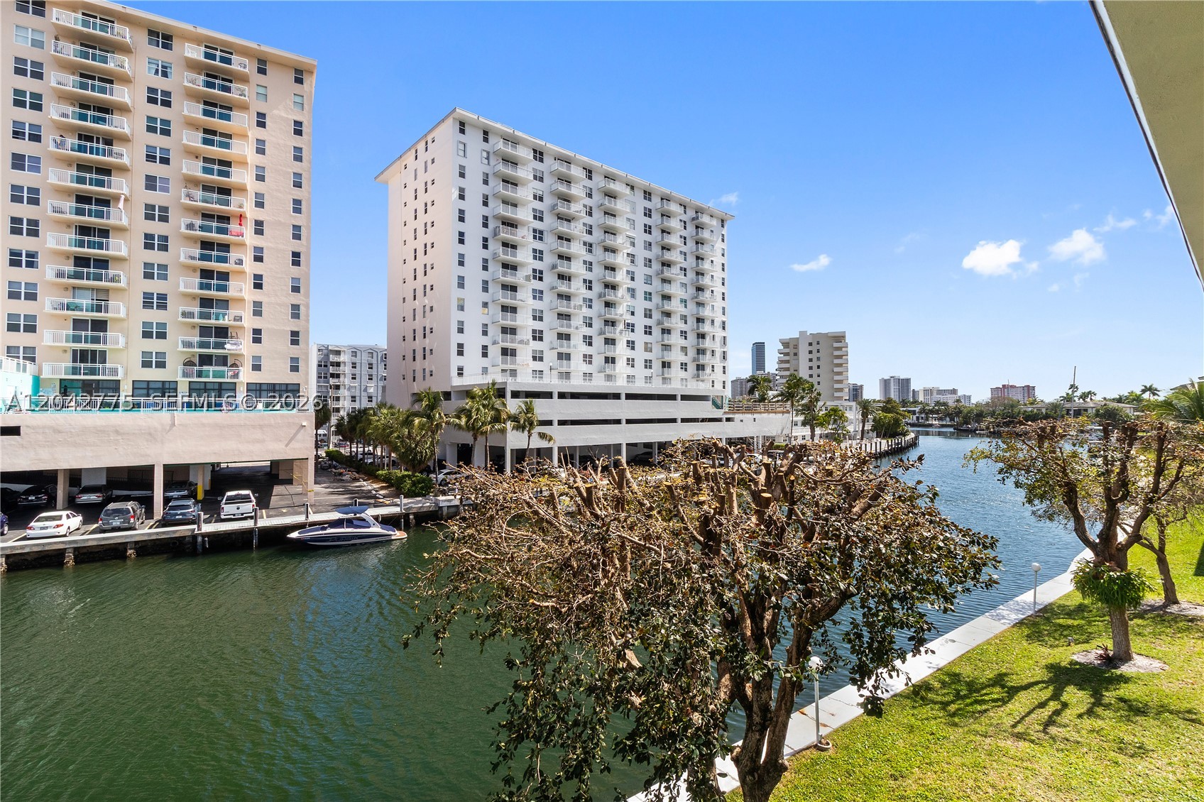 ISLE OF PARADISE CO-OP - Residential