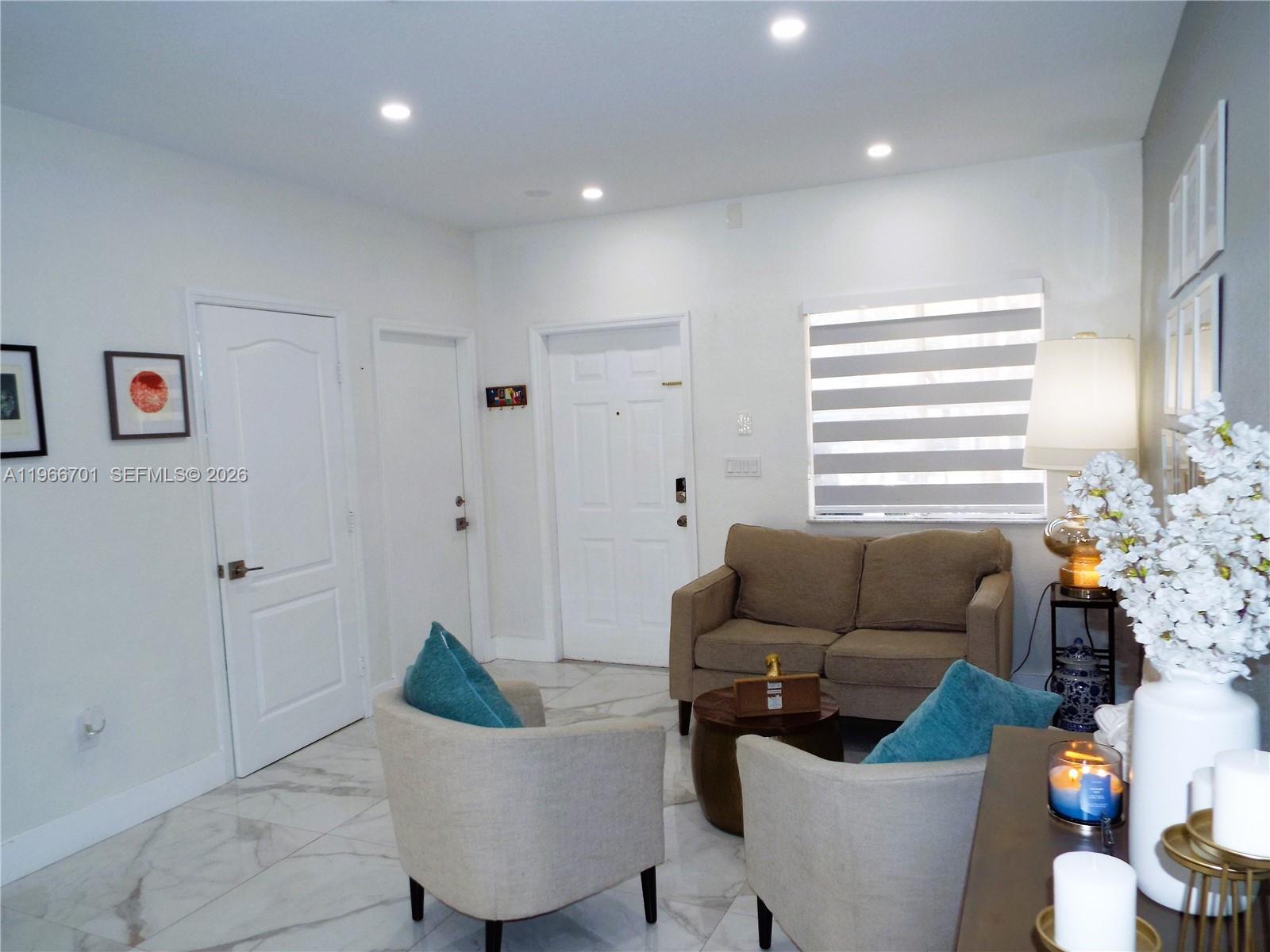 SANTA BARBARA - Residential