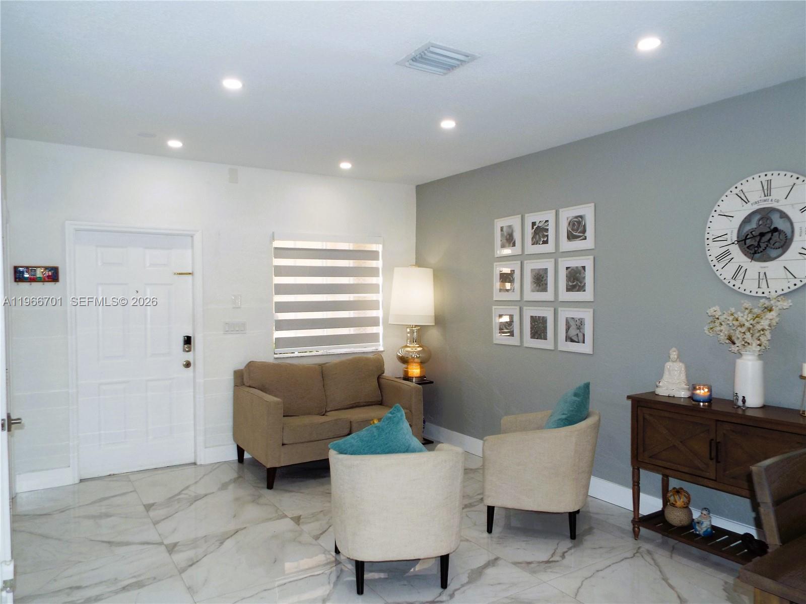 SANTA BARBARA - Residential
