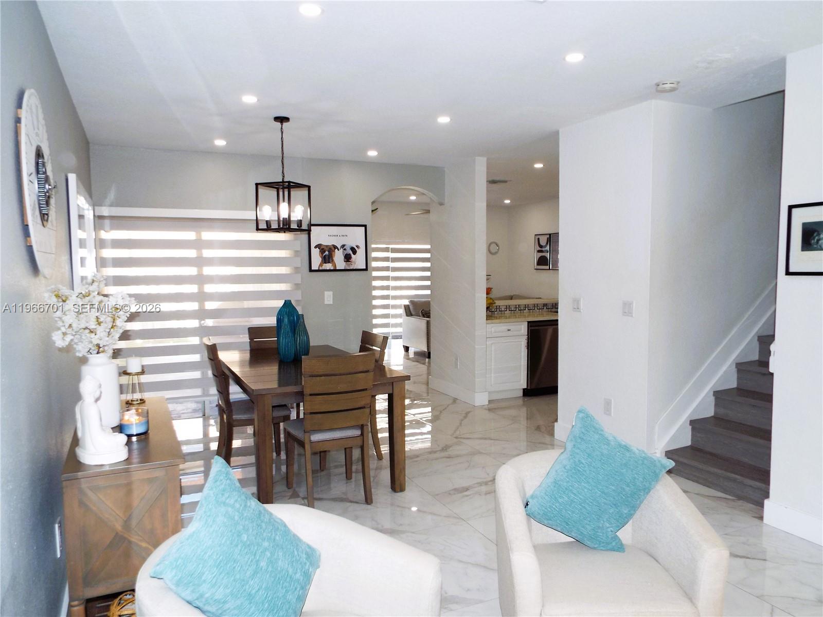 SANTA BARBARA - Residential