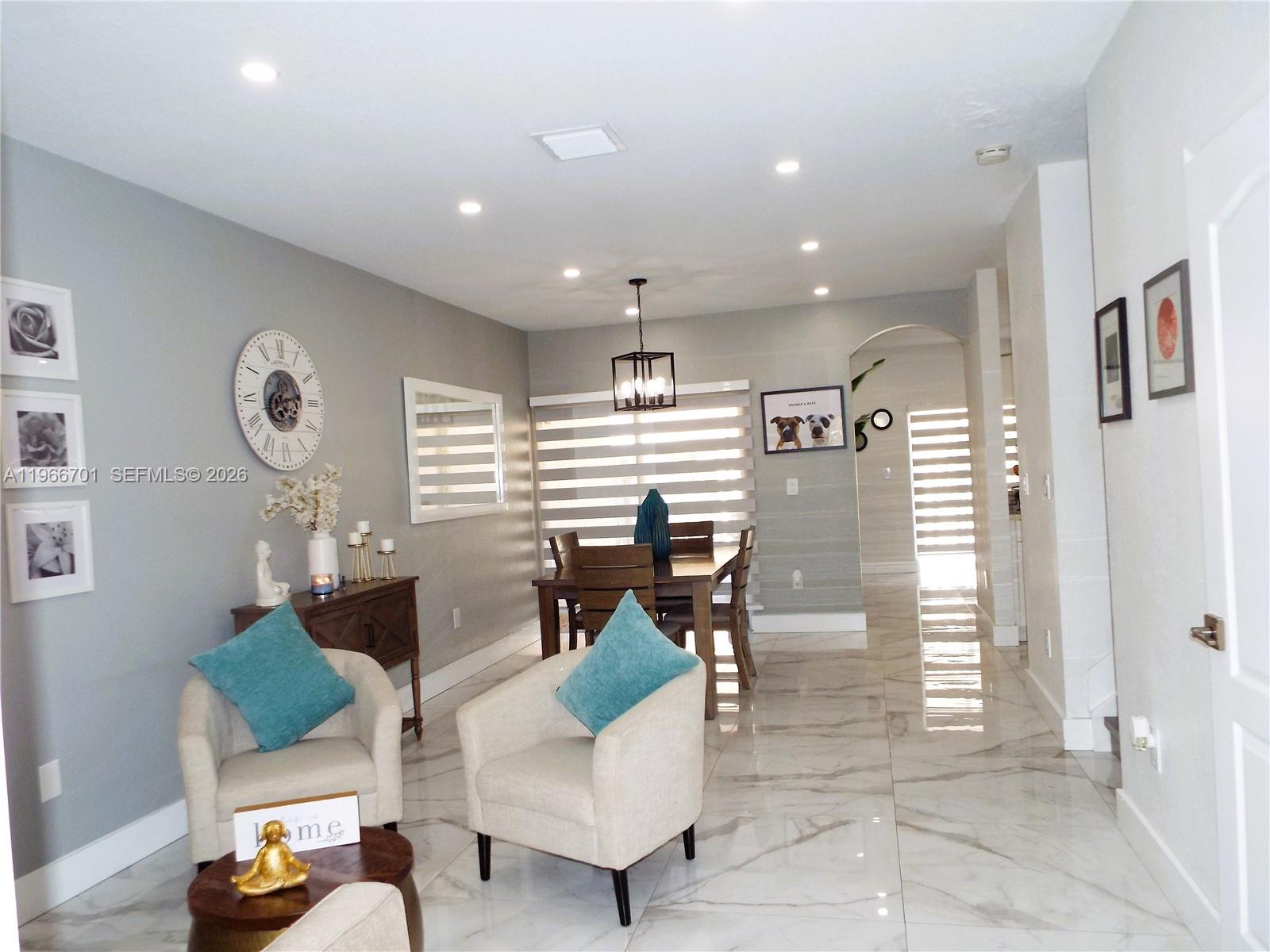SANTA BARBARA - Residential