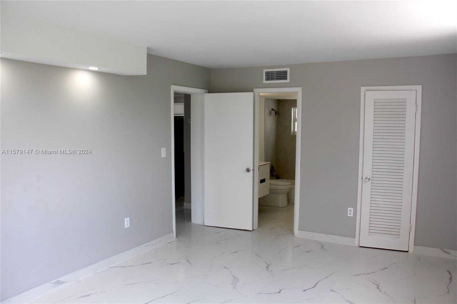 THE ATRIUM CONDO - Residential Lease