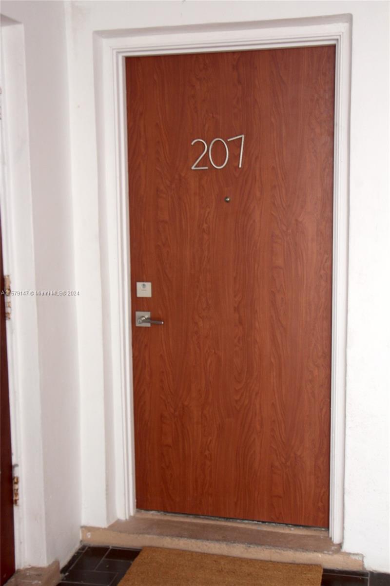 THE ATRIUM CONDO - Residential Lease