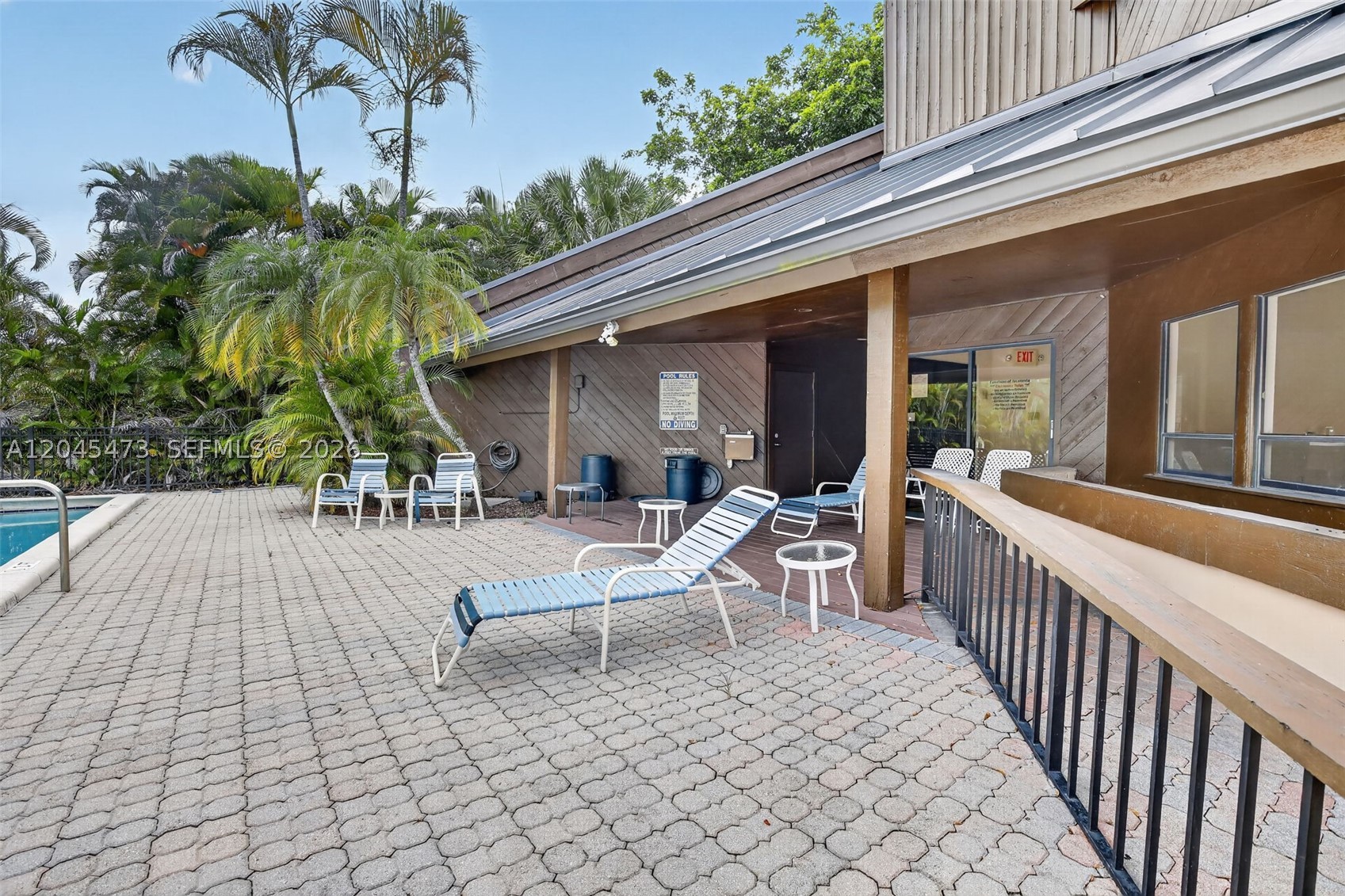FOUNTAINS OF JACARANDA CO - Residential