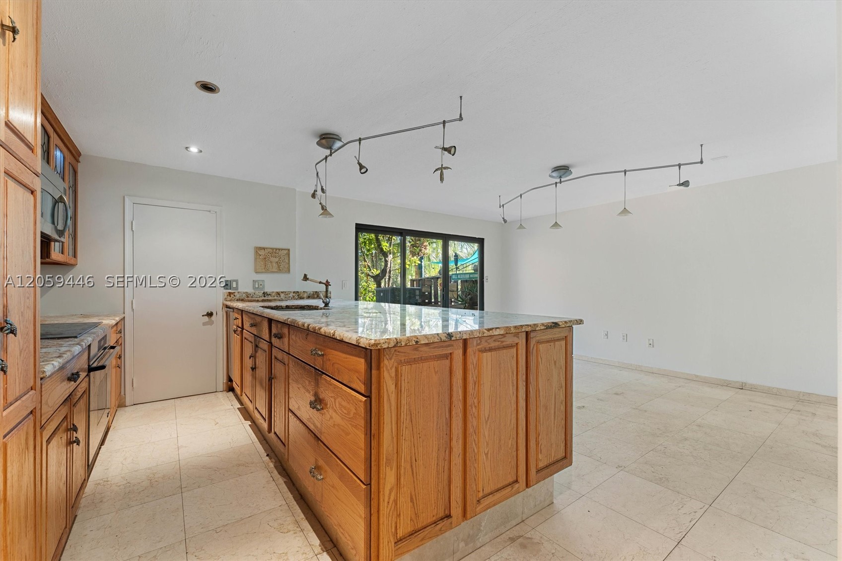 EASTERN SHORES 2ND ADDN - Residential