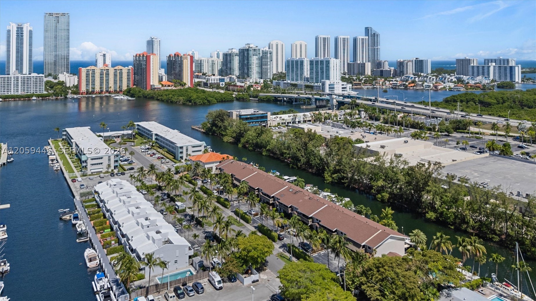 EASTERN SHORES 2ND ADDN - Residential