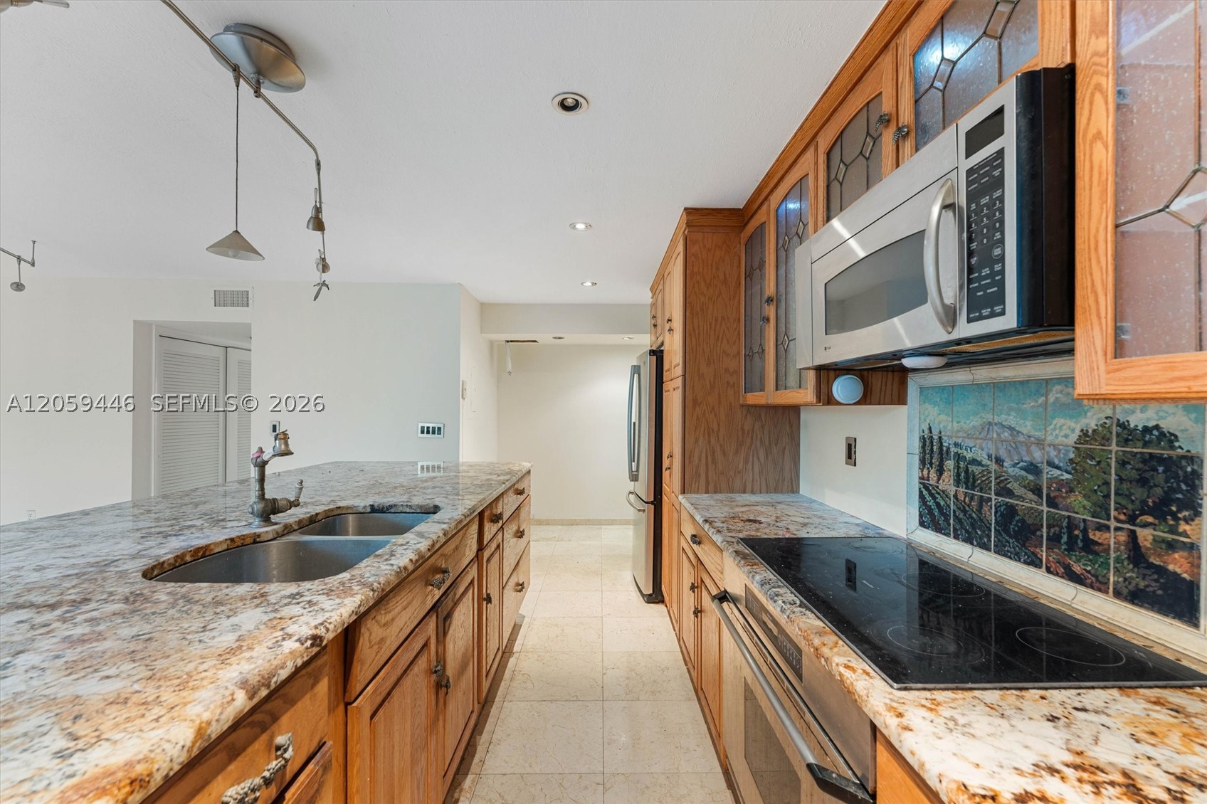 EASTERN SHORES 2ND ADDN - Residential