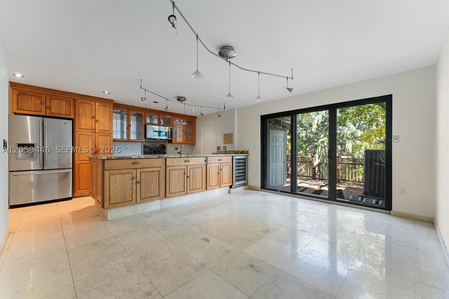 EASTERN SHORES 2ND ADDN - Residential