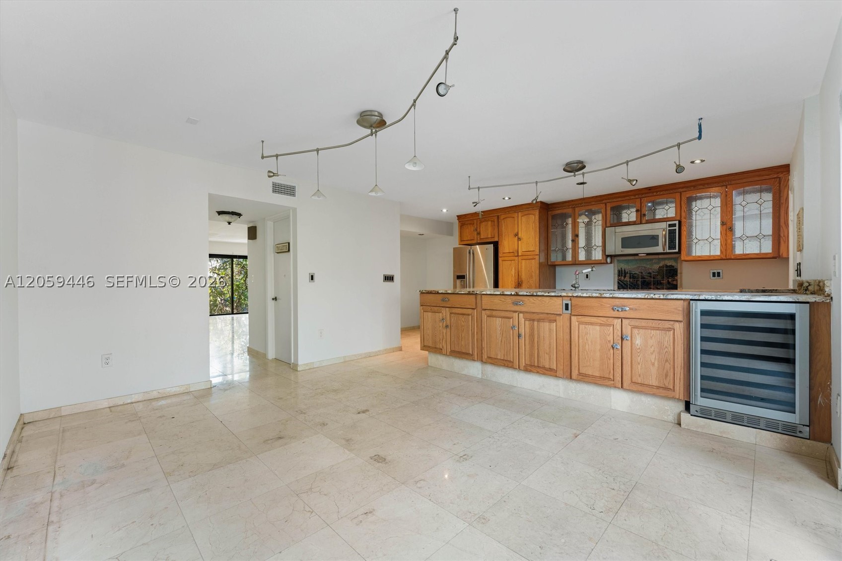 EASTERN SHORES 2ND ADDN - Residential