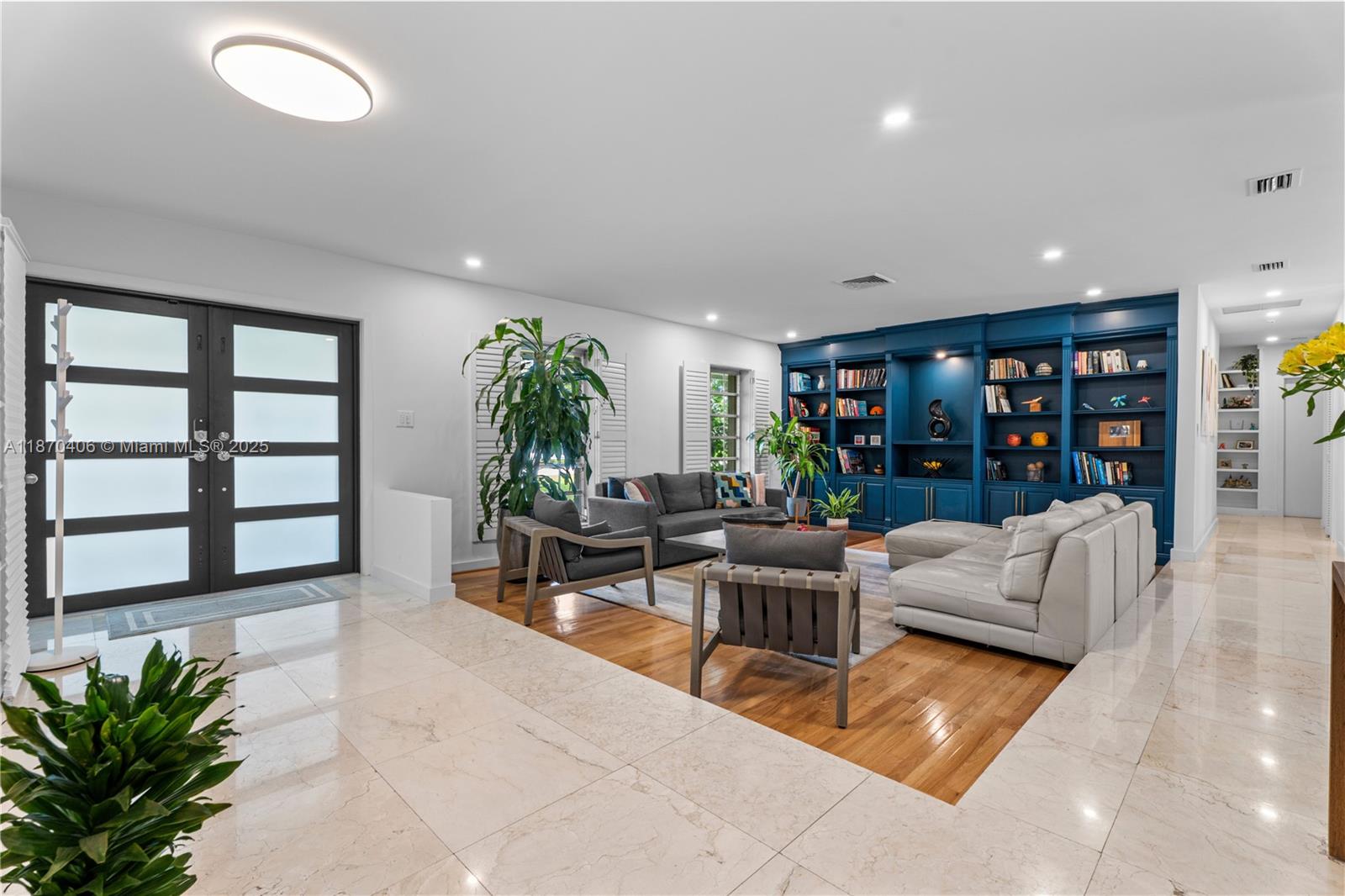 REGAL PARK ESTS 1ST ADDN - Residential Lease