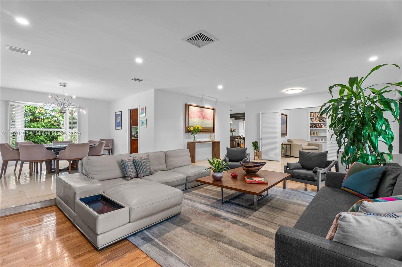 REGAL PARK ESTS 1ST ADDN - Residential Lease