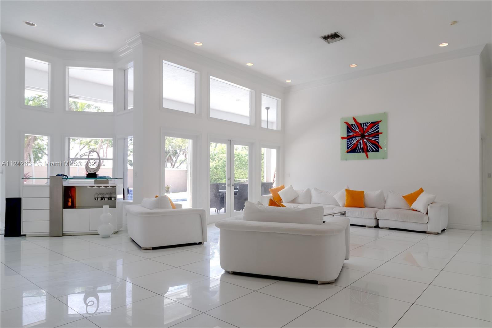 JACARANDA PARCEL 614 - Residential Lease