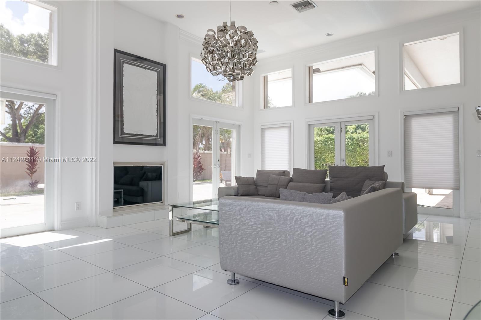JACARANDA PARCEL 614 - Residential Lease