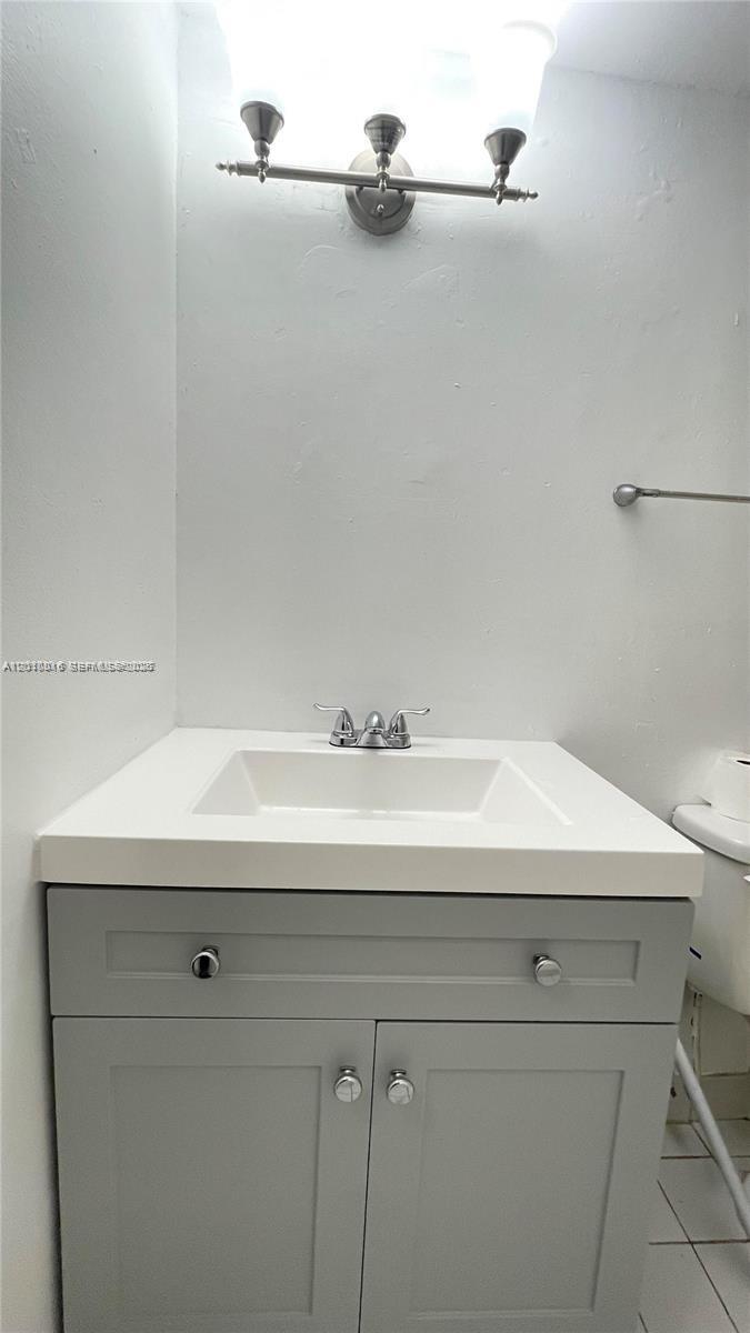 New Worrld Condo Apts III - Residential