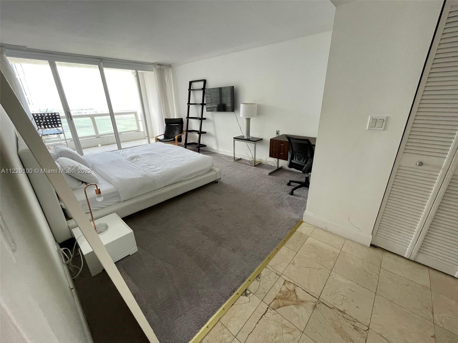 VENETIA CONDO - Residential
