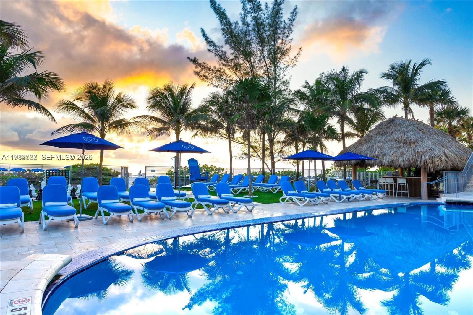 Breathtaking 1/1, fully furnished and showcasing stunning ocean views. Enjoy world-class amenities including an on-site restaurant and bar, oceanfront pool, state-of-the-art fitness center, sauna, and valet parking. The property also features a professionally managed hotel program, making it an exceptional turnkey investment opportunity. Don’t miss out on this rare offering.
