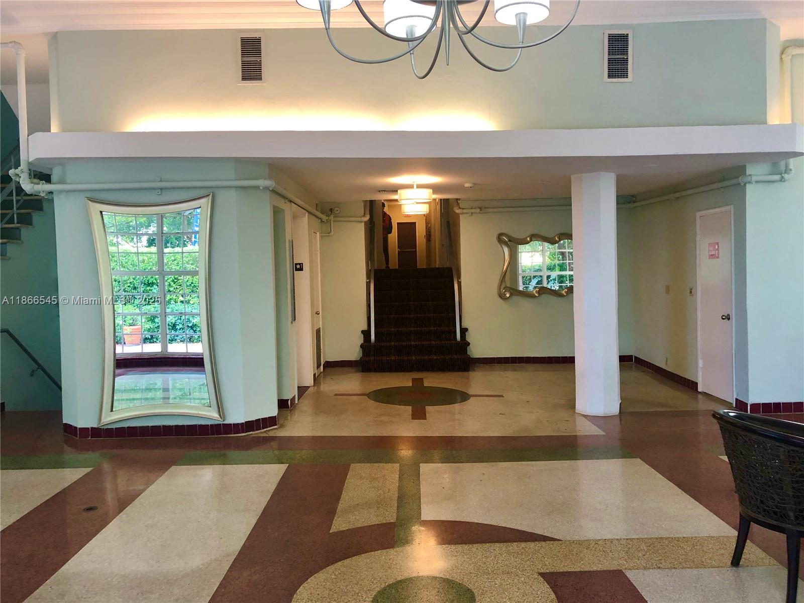 THE FLAMINGO CONDO - Residential Lease