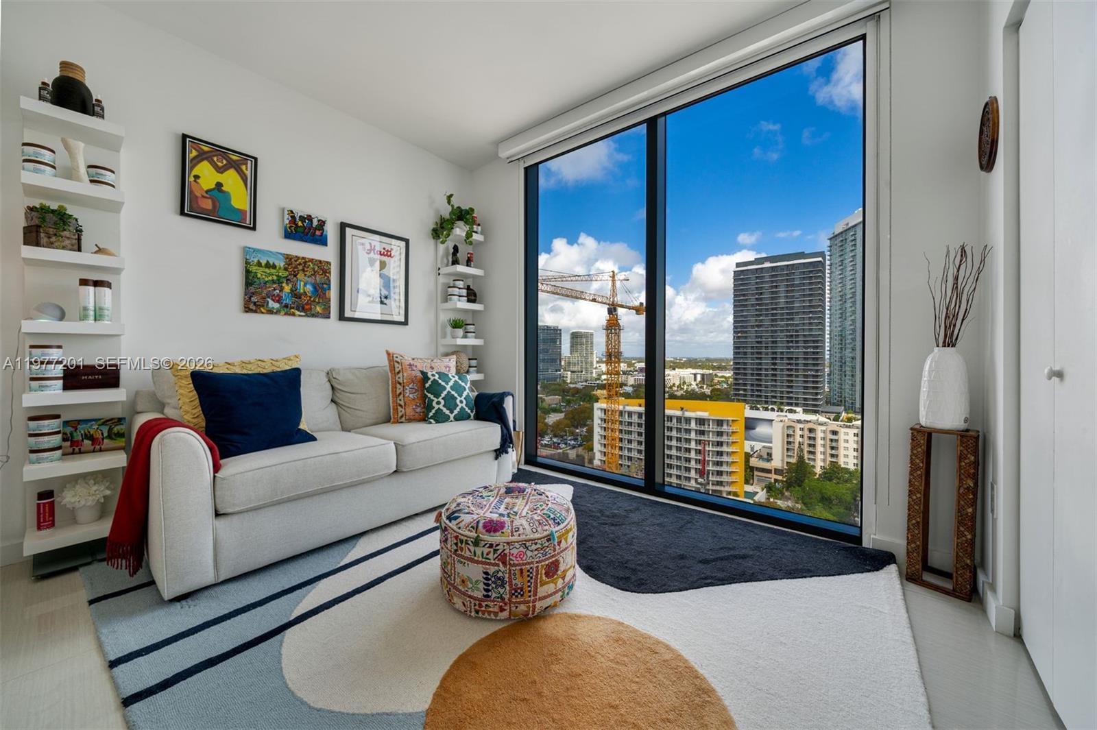 ICON BAY CONDO - Residential