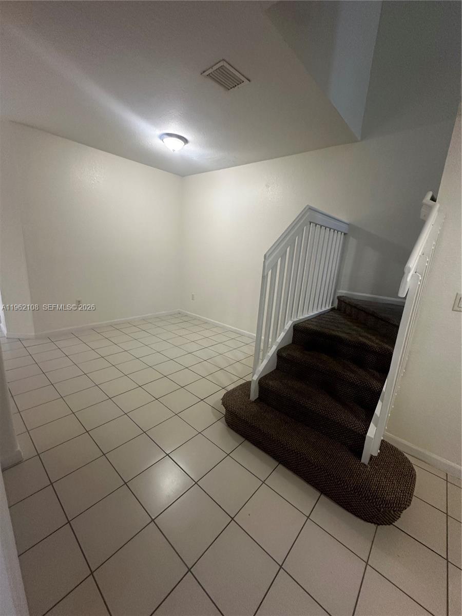 SHOMA TOWNHOMES AT KEYSCO - Residential Lease