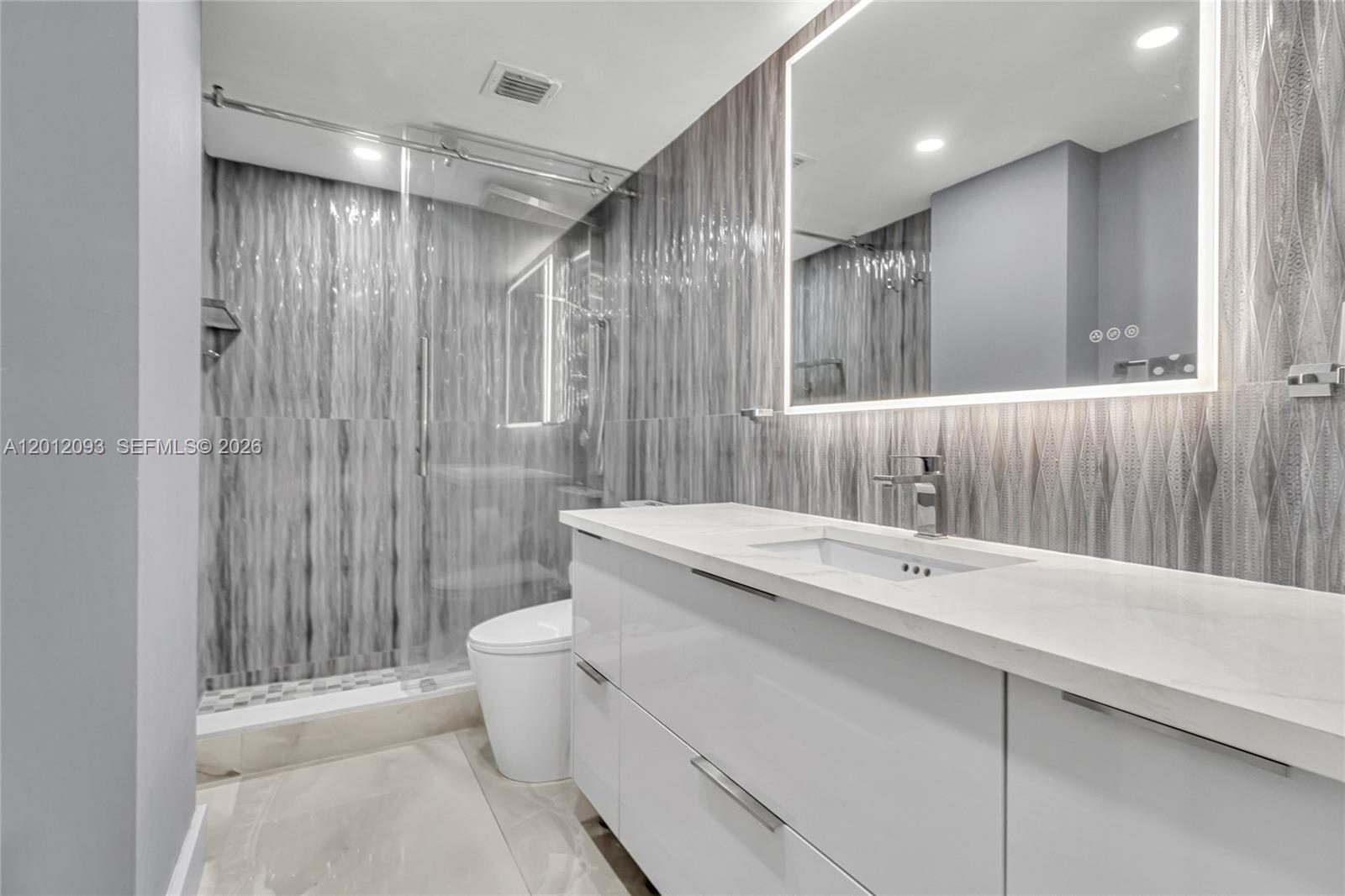CLIFTON CONDO - Residential