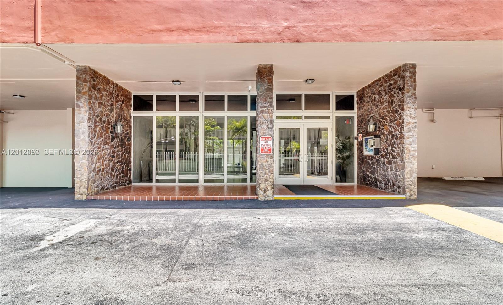 CLIFTON CONDO - Residential