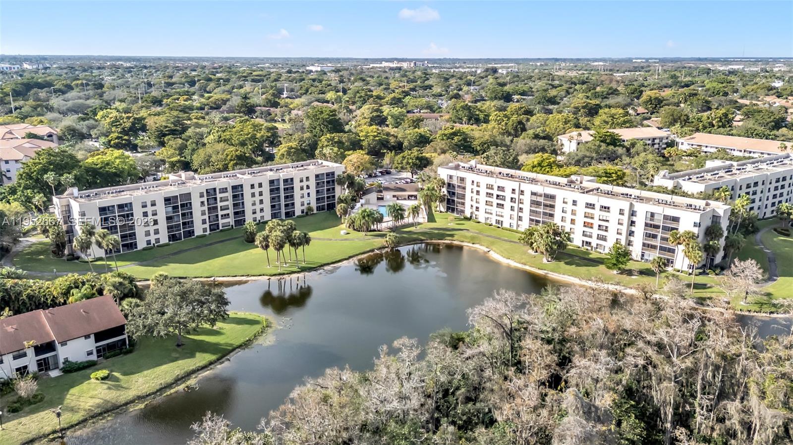 TRADEWINDS A CONDO - Residential