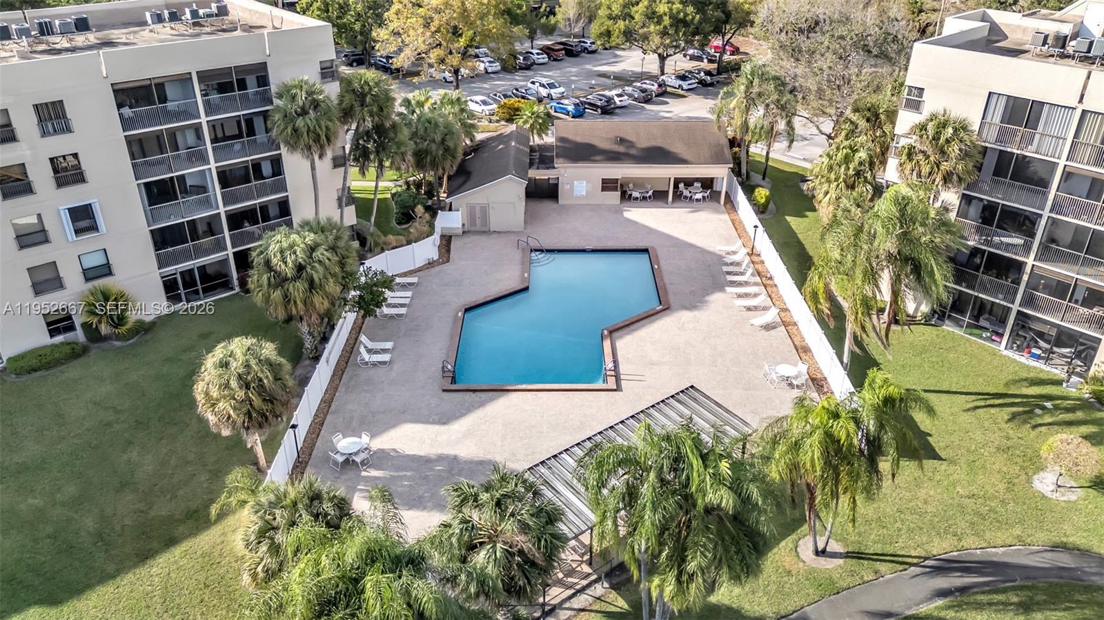 TRADEWINDS A CONDO - Residential