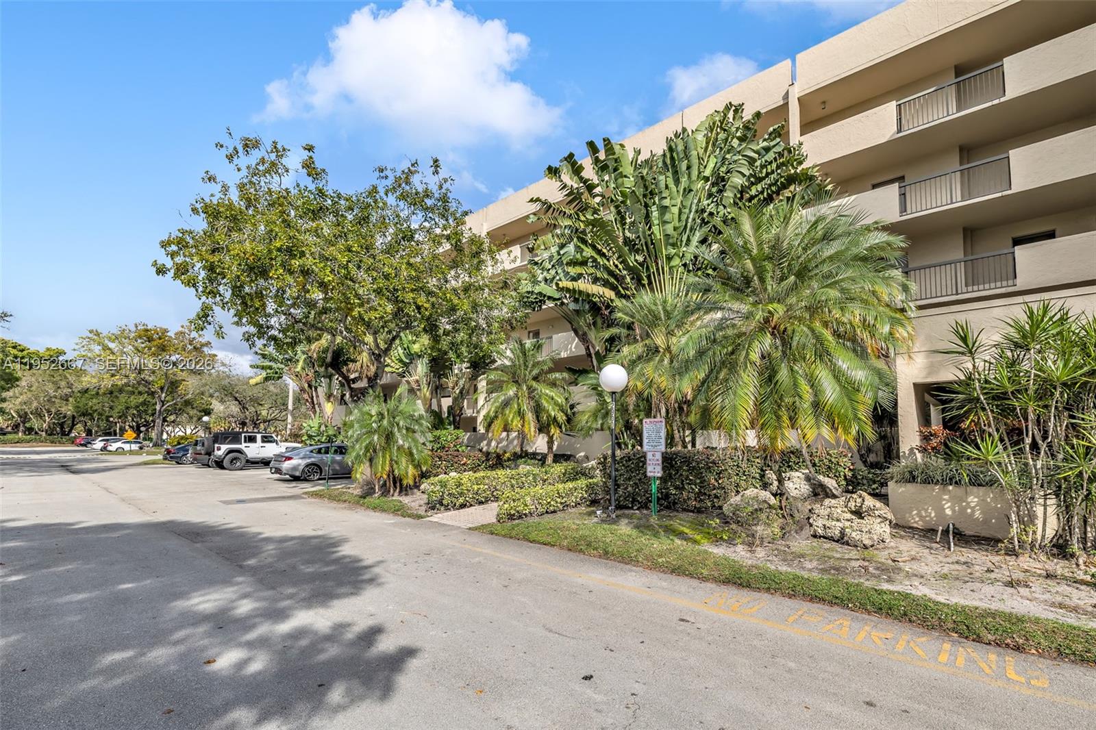 TRADEWINDS A CONDO - Residential