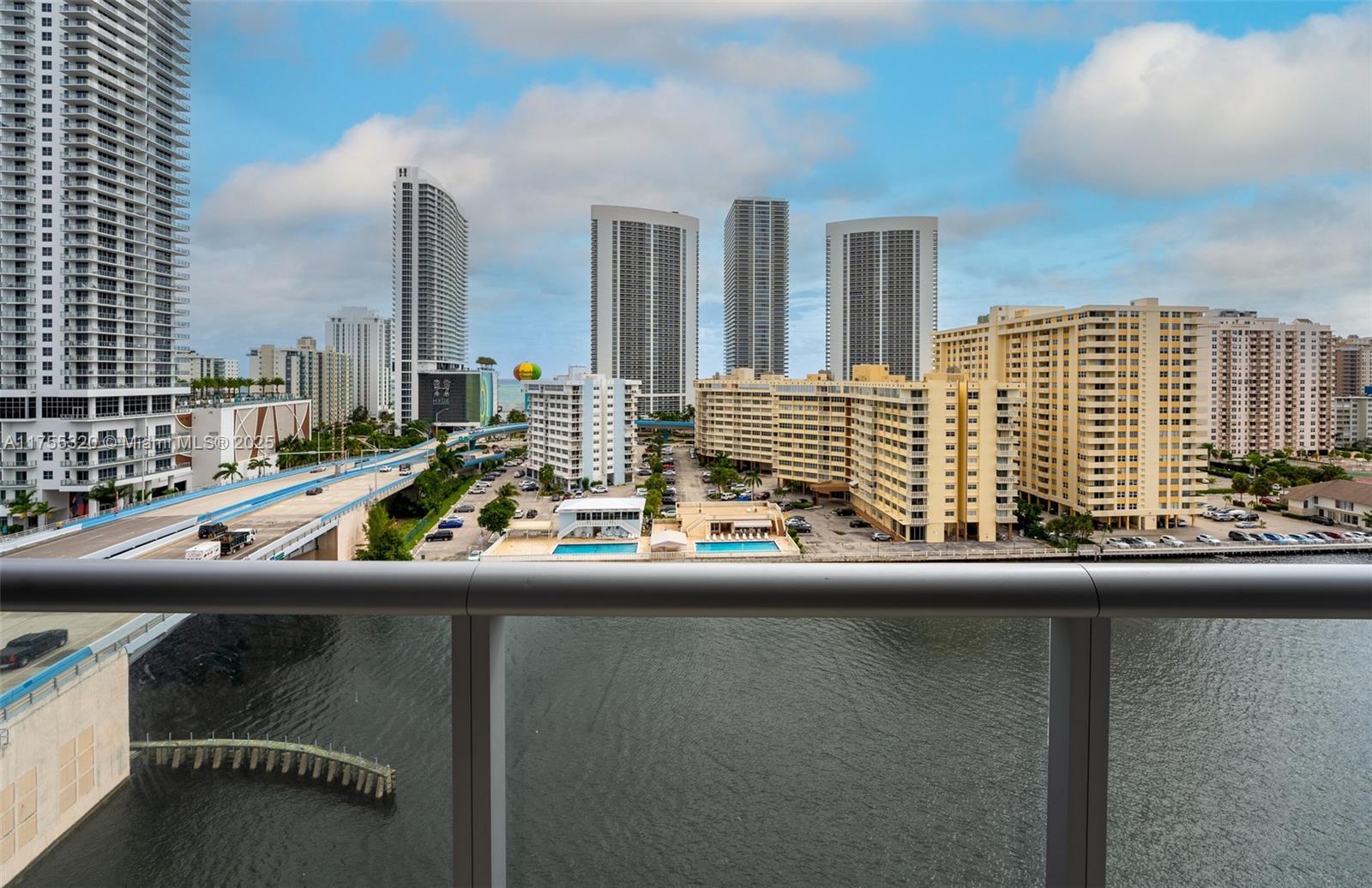 BEACHWALK CONDOMINIUM - Residential