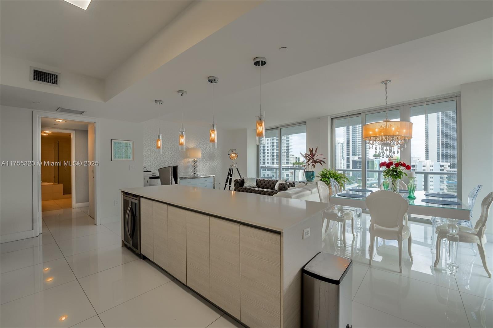 BEACHWALK CONDOMINIUM - Residential