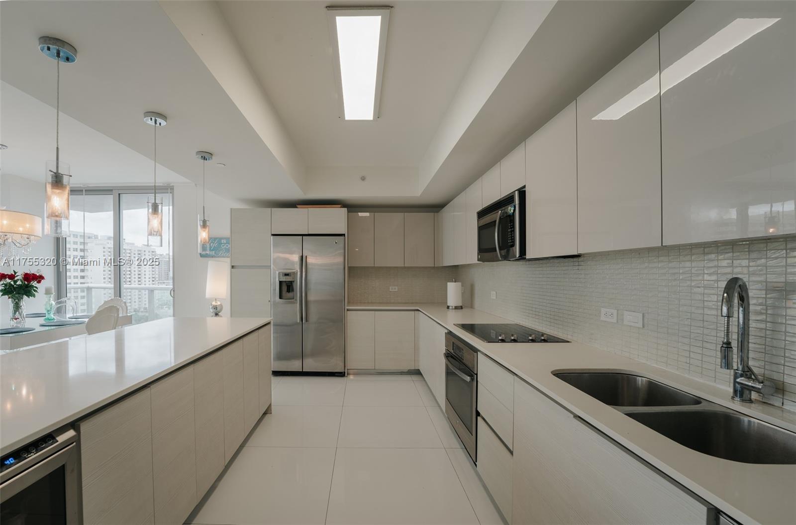 BEACHWALK CONDOMINIUM - Residential