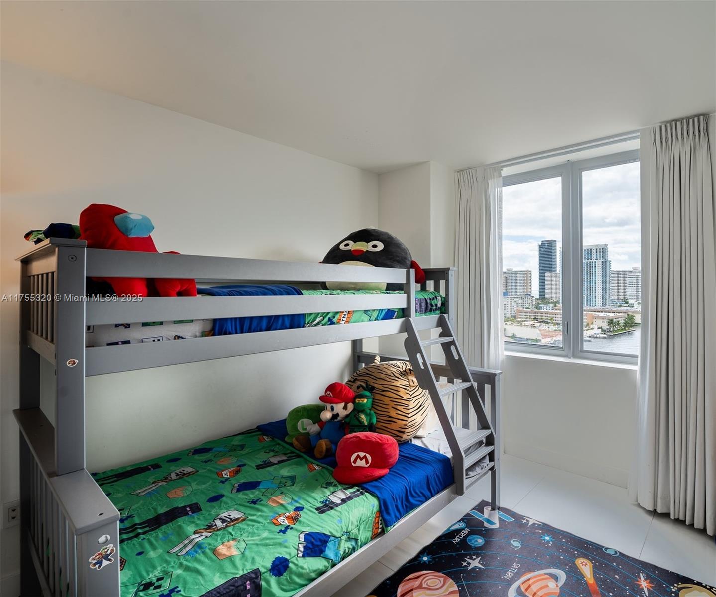 BEACHWALK CONDOMINIUM - Residential