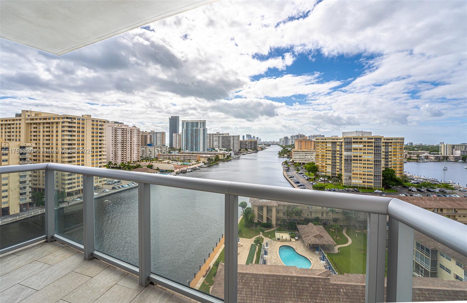 BEACHWALK CONDOMINIUM - Residential