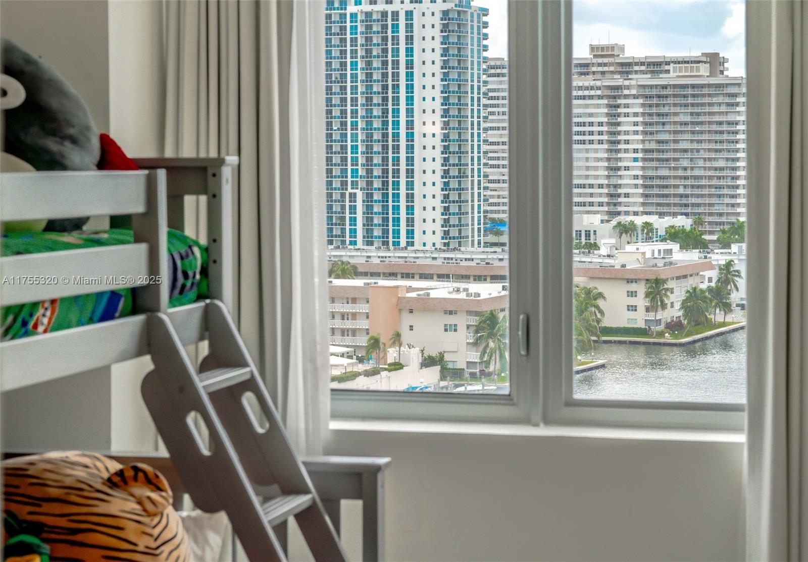 BEACHWALK CONDOMINIUM - Residential