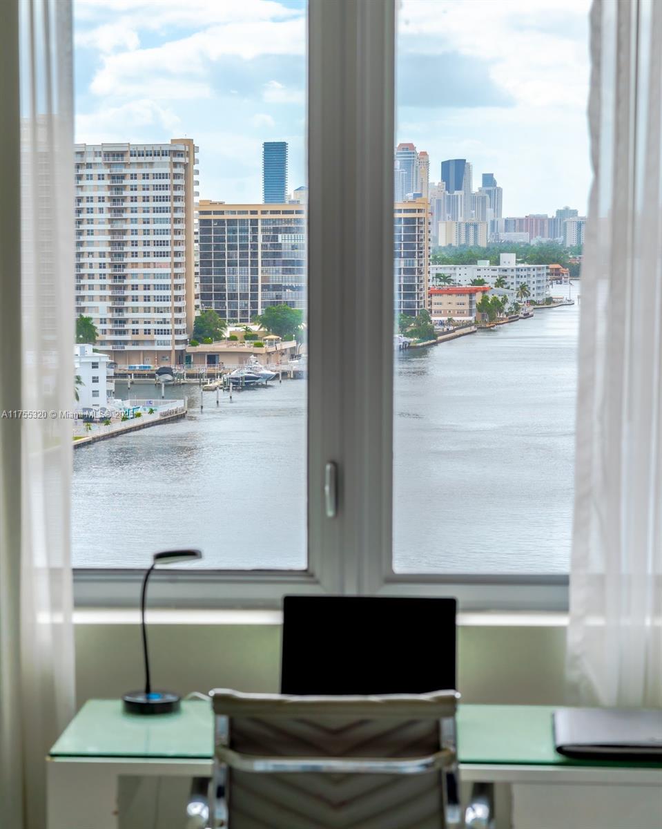 BEACHWALK CONDOMINIUM - Residential